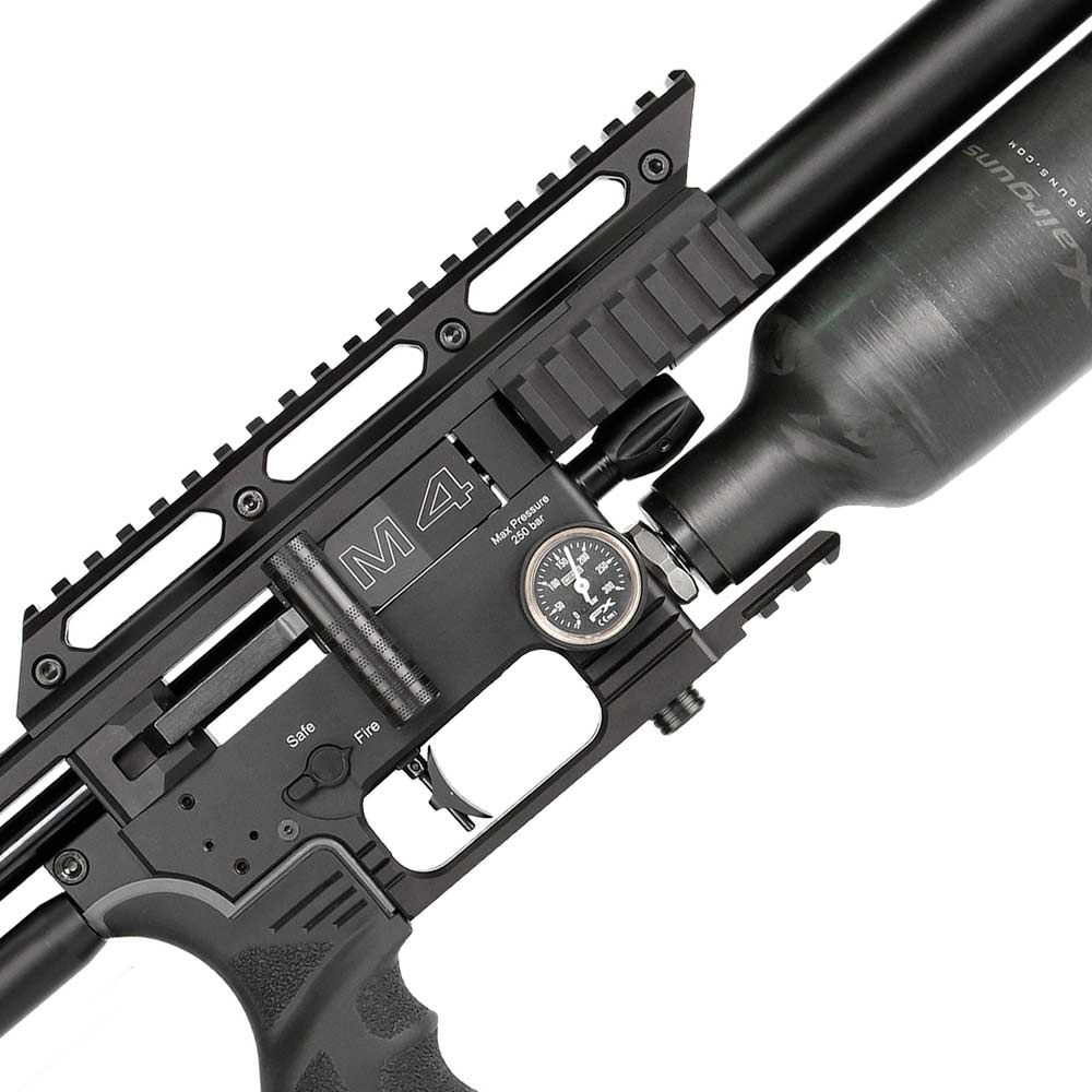 FX Impact M4 Compact Black