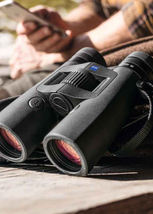 Binoculars & Rangefinders